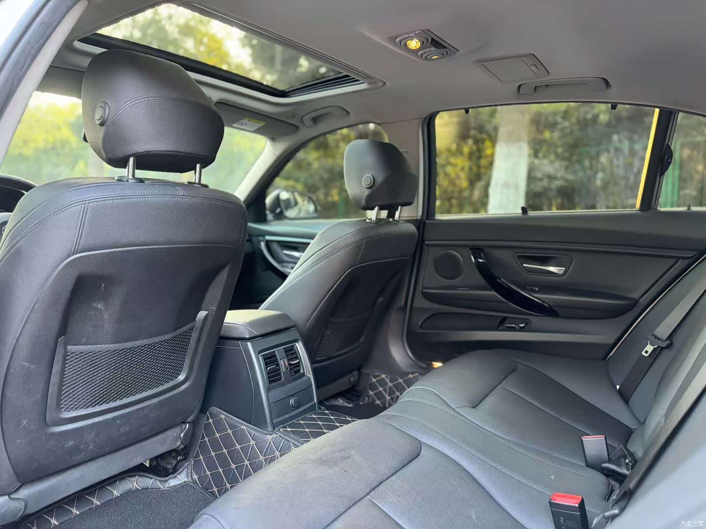 BMW 3 Series, 2017 все фото