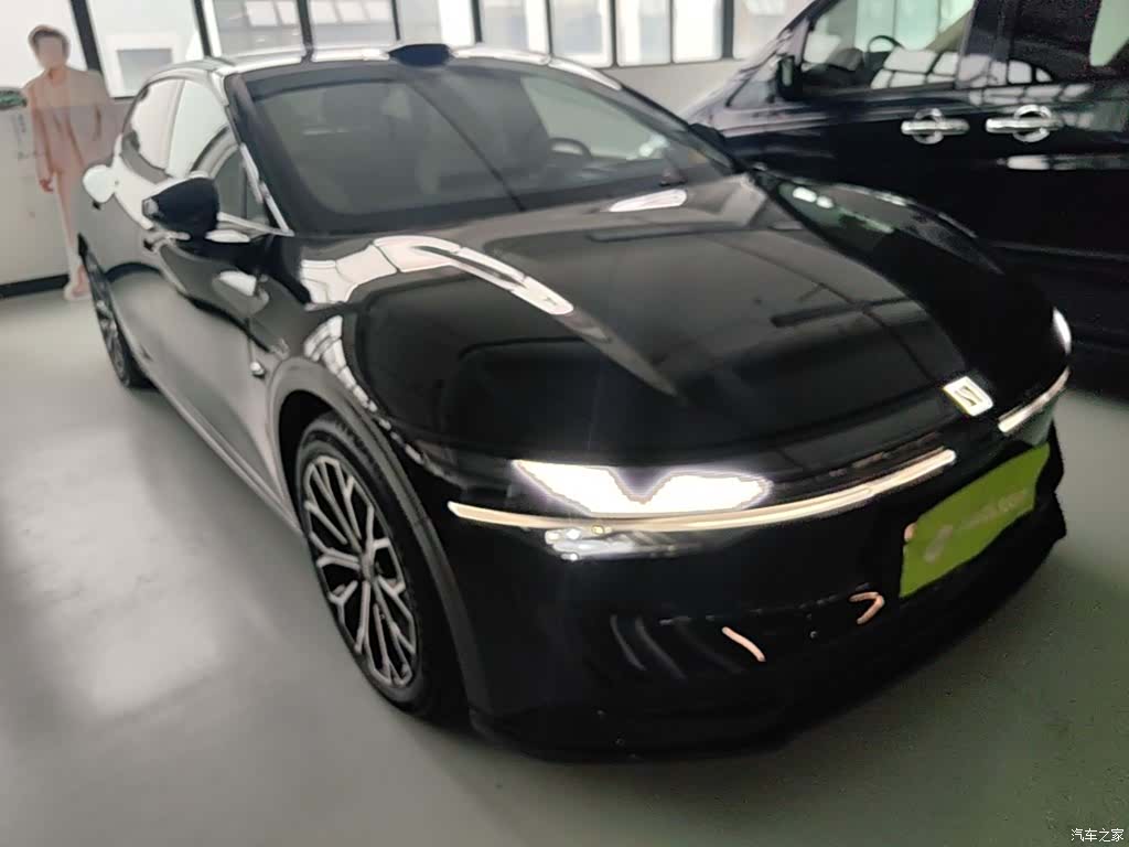 Zeekr 007, 2024 4