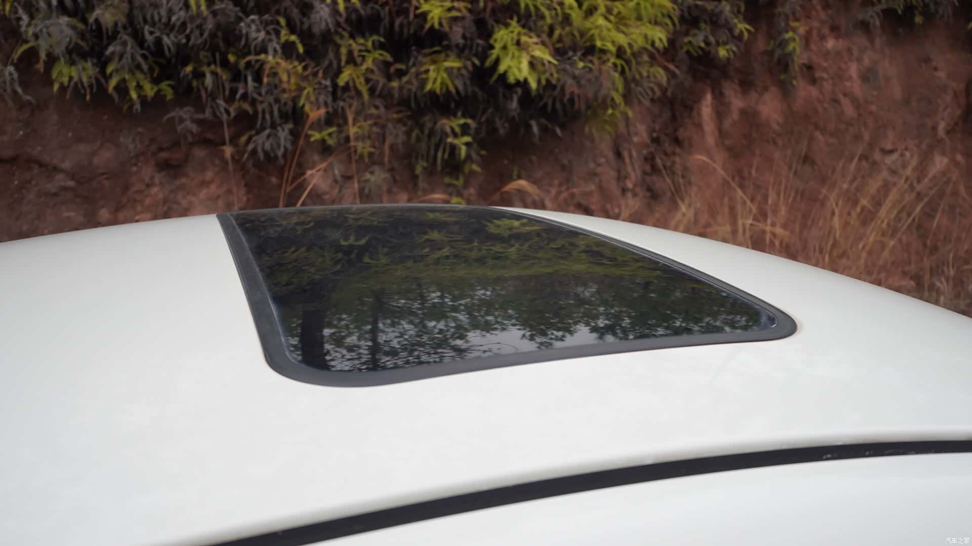 BAIC D50, 2015 15