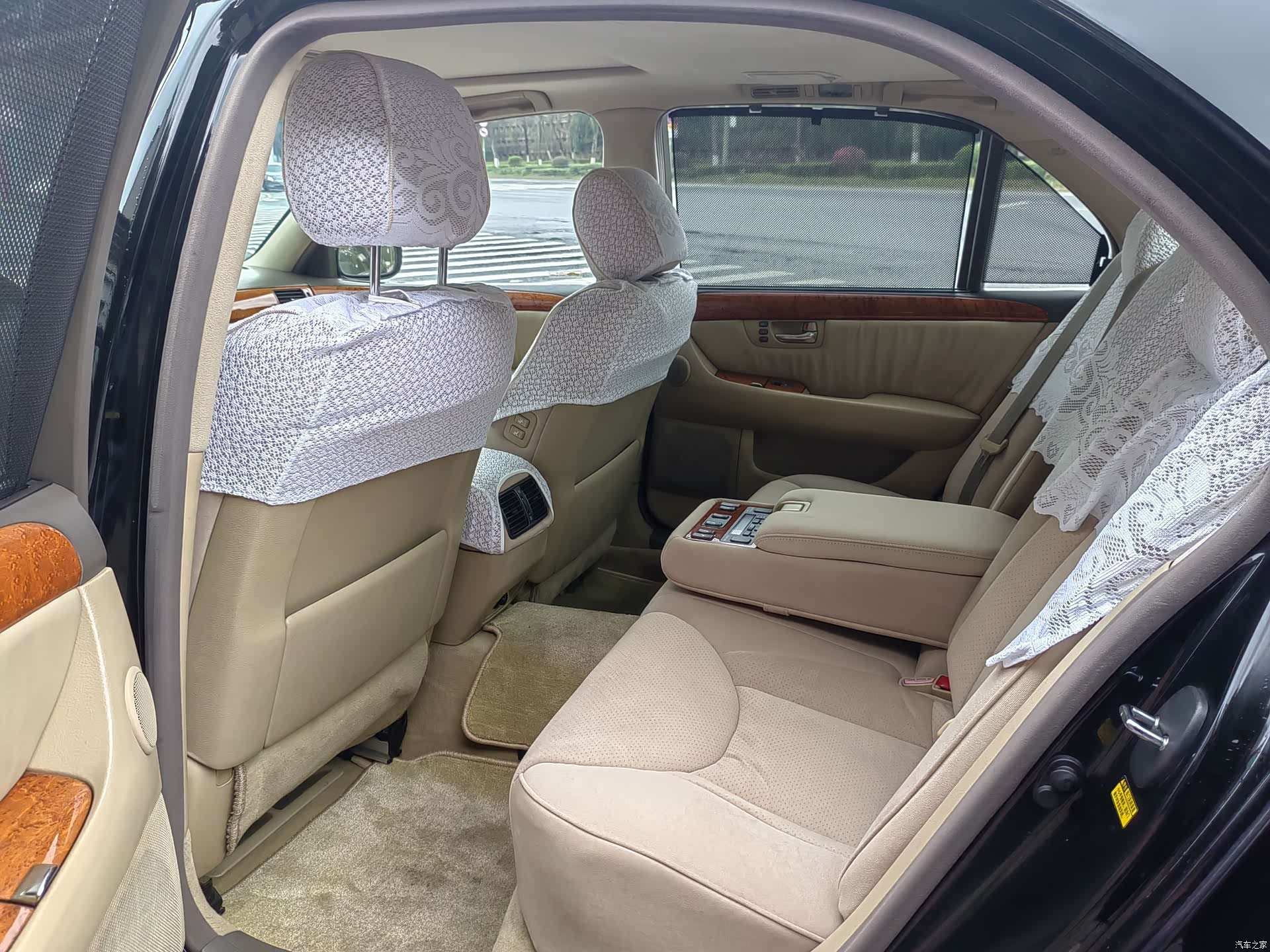 Lexus LS, 2005 13