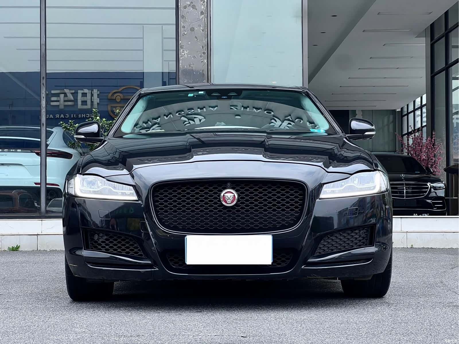 Land Rover XFL, 2019 2