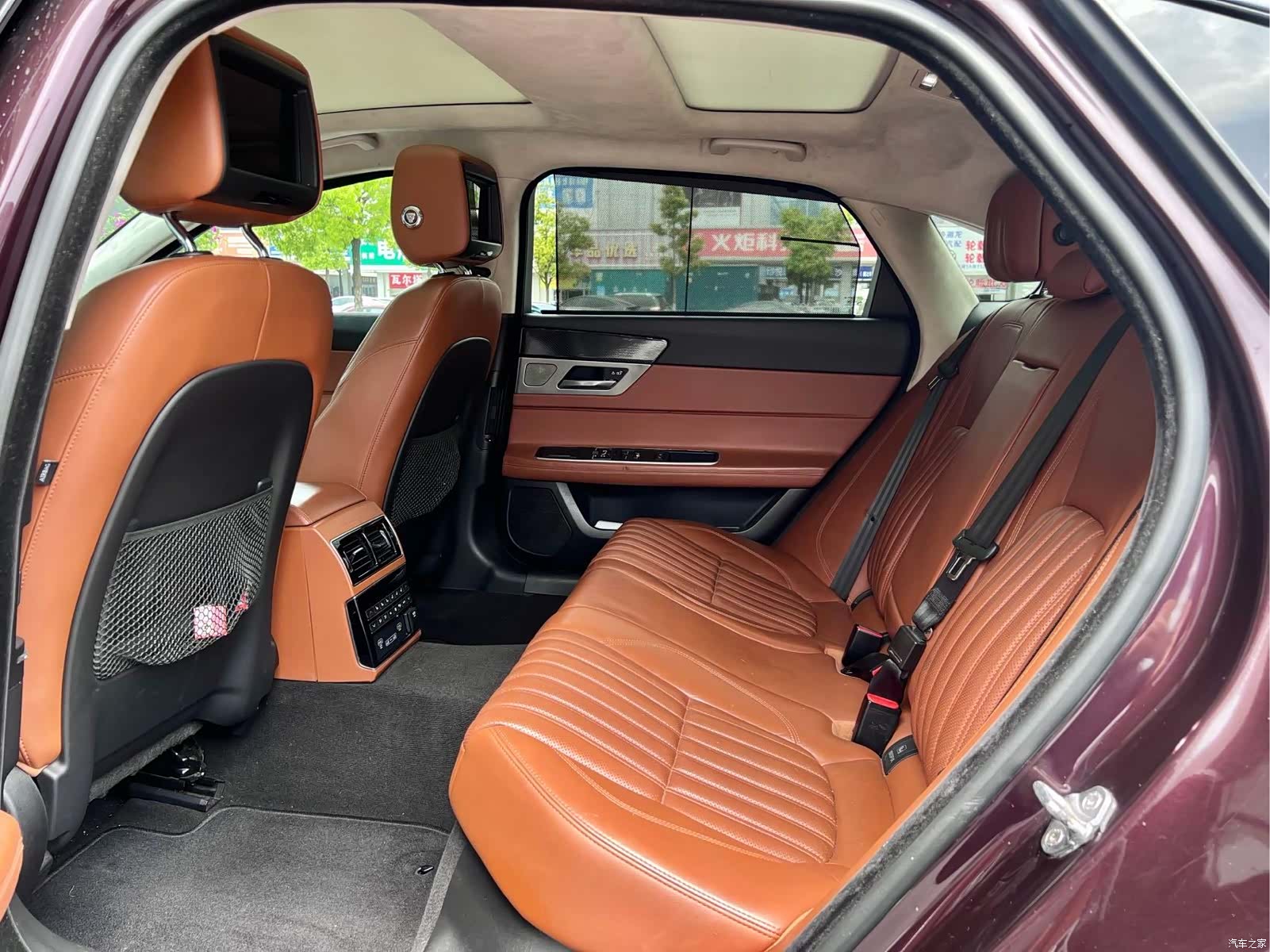 Land Rover XFL, 2019 6