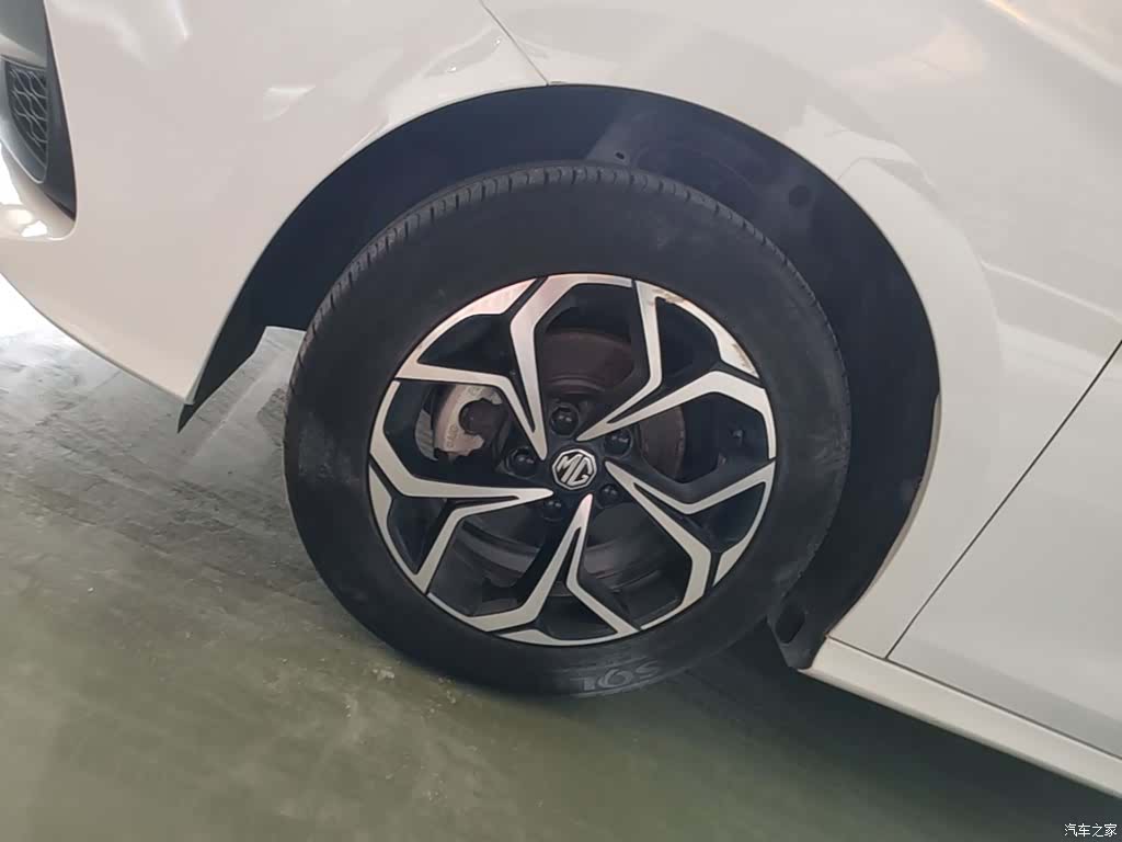 MG MG5, 2024 23