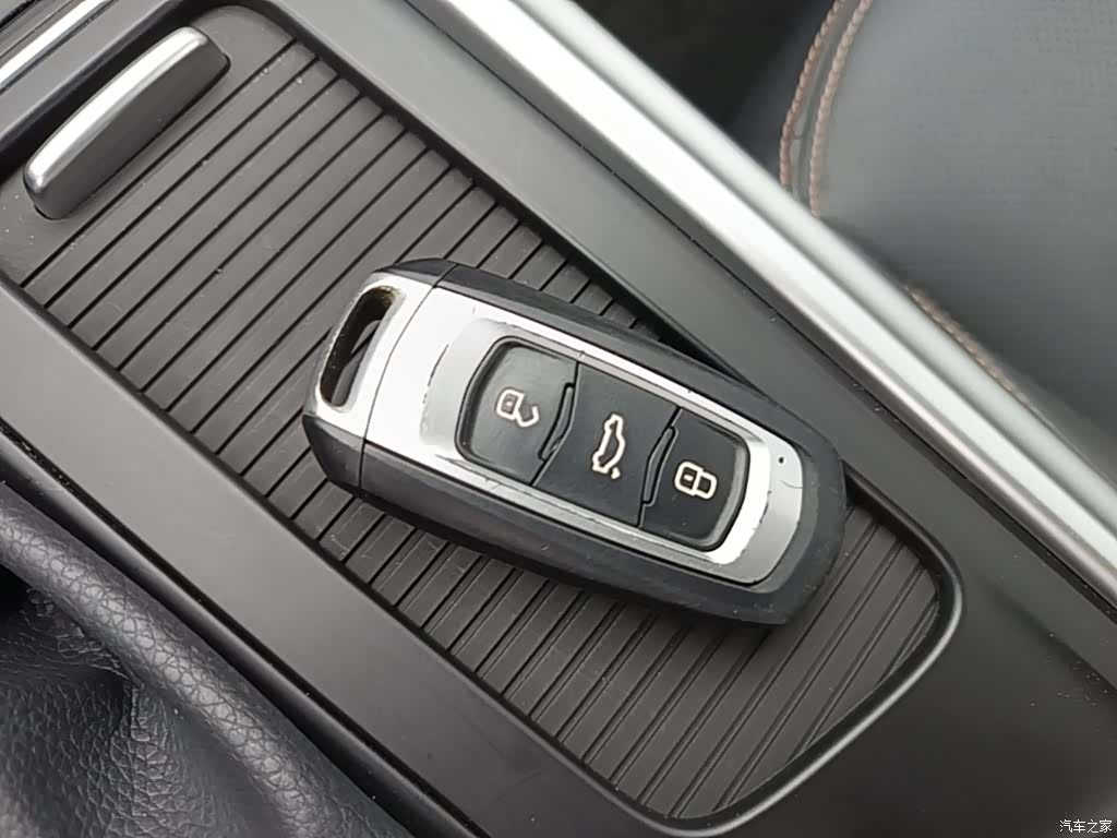 Geely X6, 2019 9