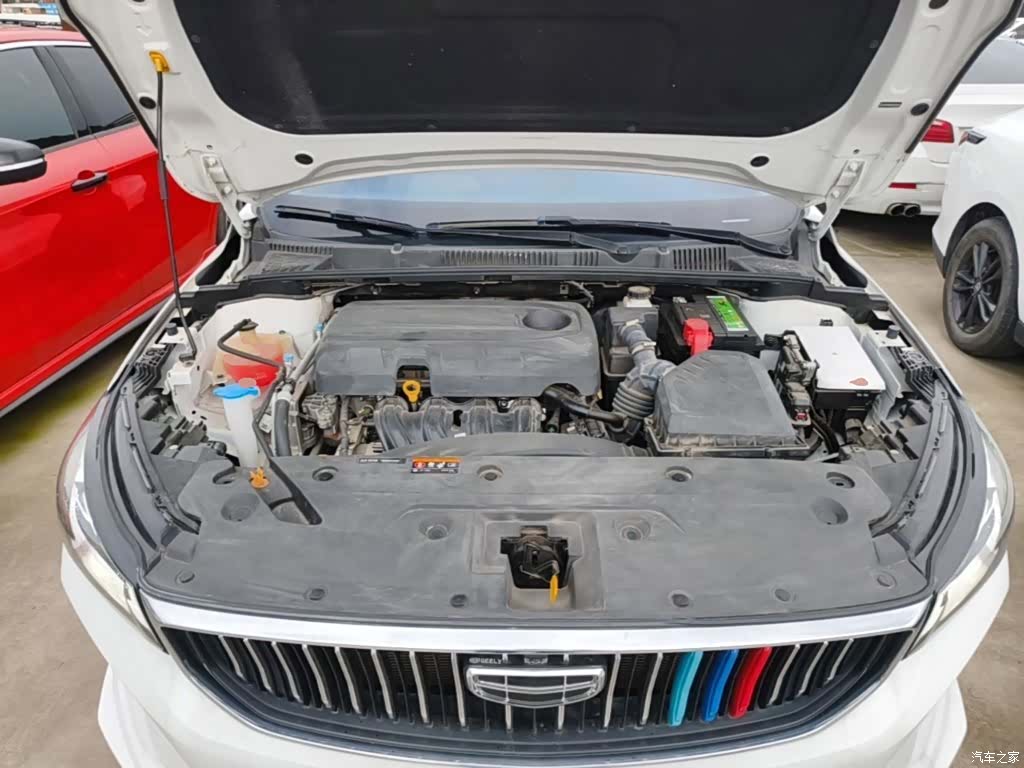 Geely Emgrand, 2022 11