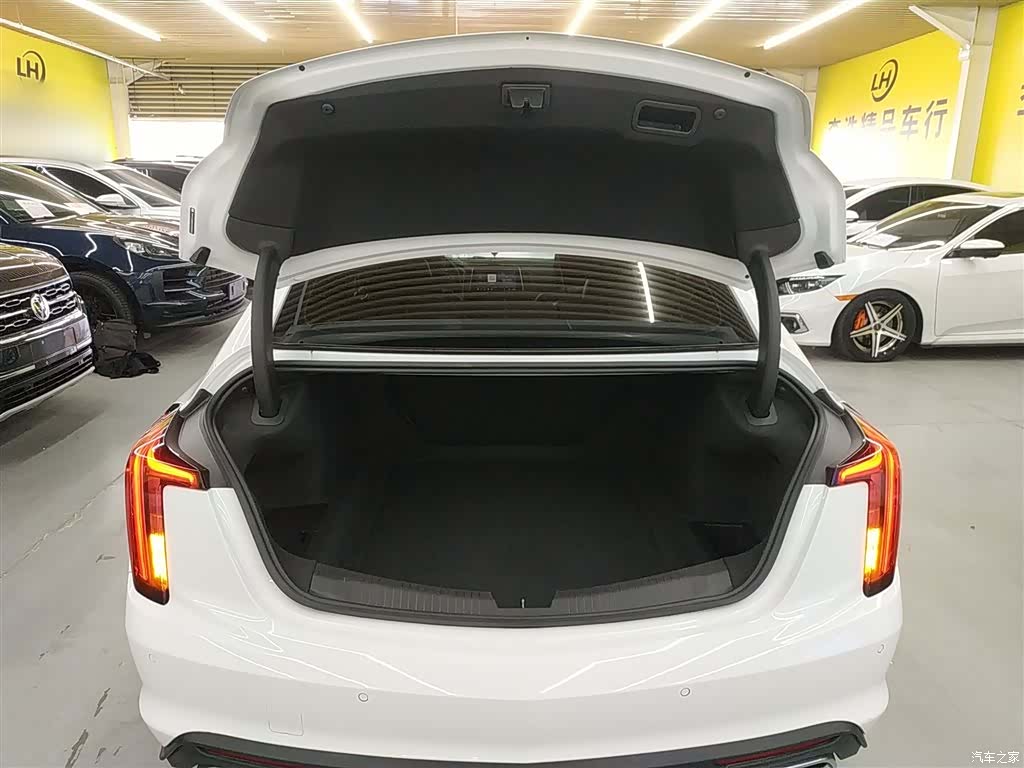 Cadillac CT5, 2021 19