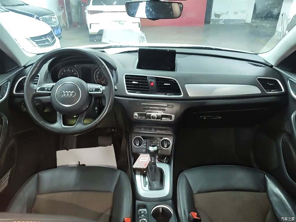 Audi Q3, 2019 10