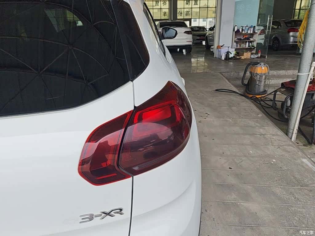 Citroen C3-XR, 2016 8