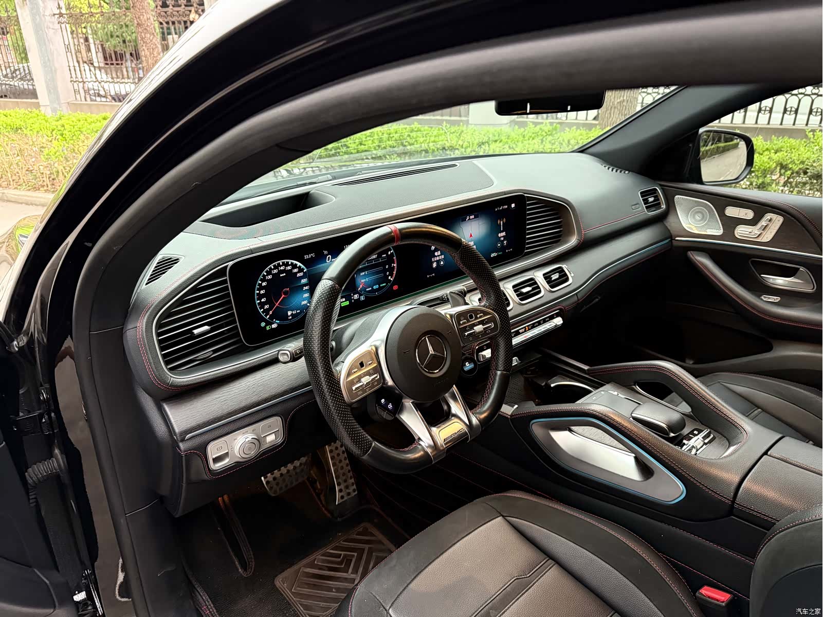 Mercedes-Benz GLE, 2020 13