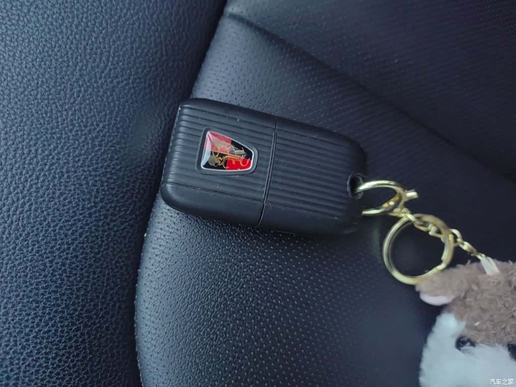 Roewe Ei5, 2019 12
