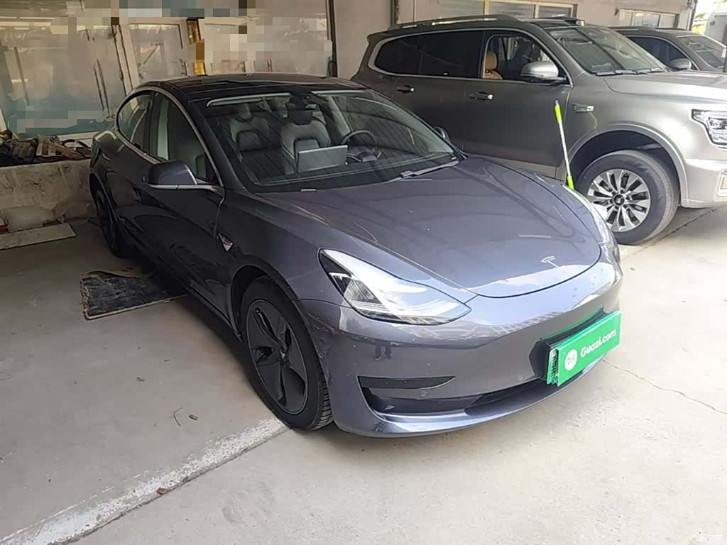 Tesla Model 3, 2020 4
