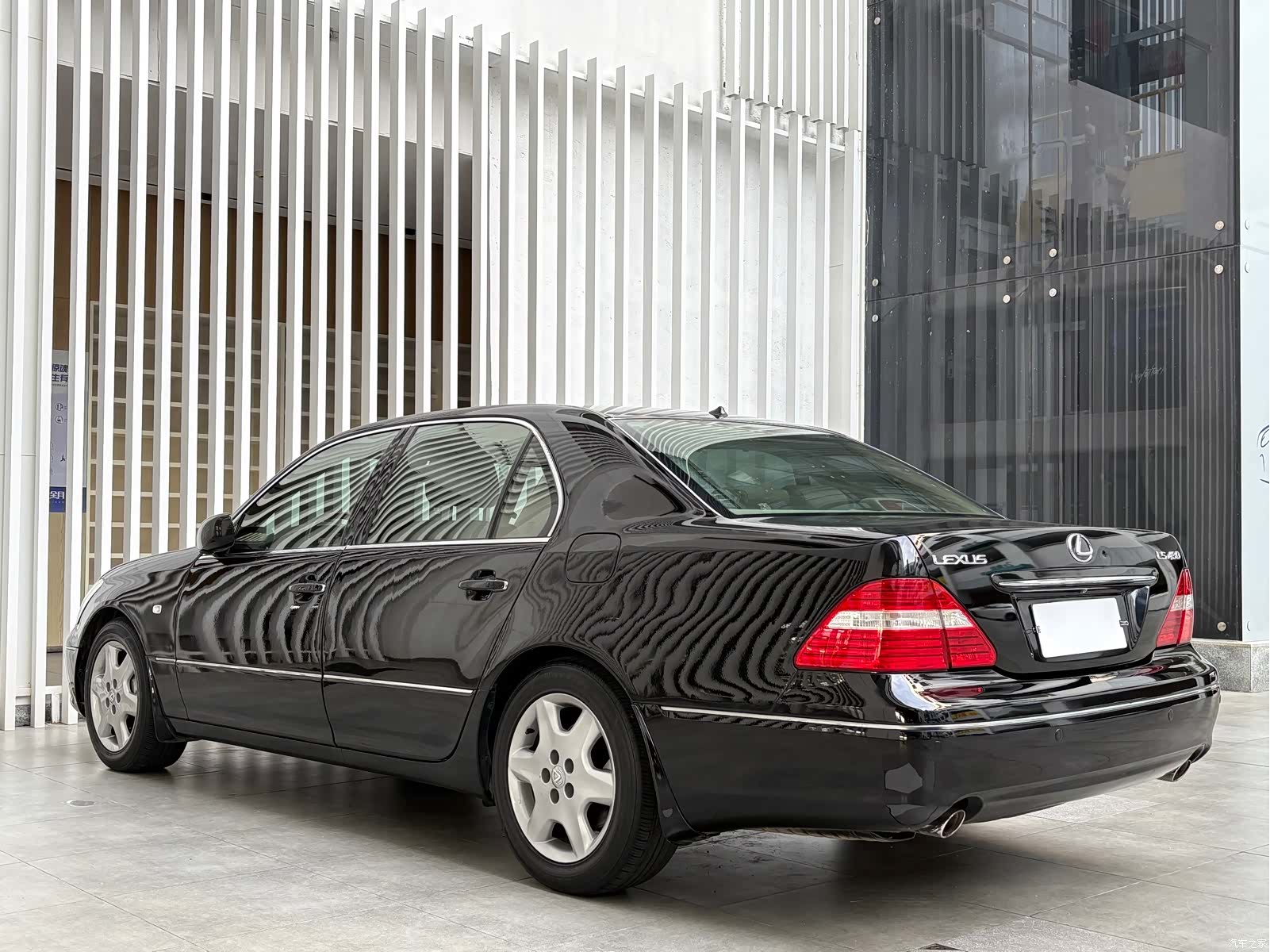 Lexus LS, 2005 15