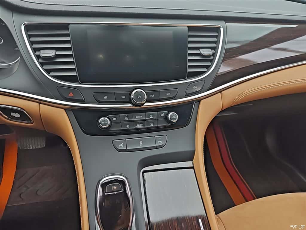 Buick LaCrosse, 2019 9