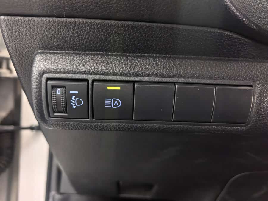 Toyota Corolla 2023, фото 19