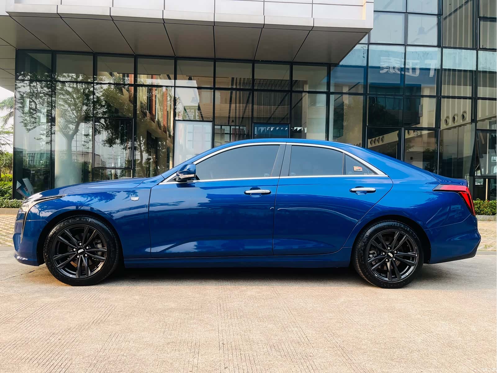 Cadillac CT4, 2022 7