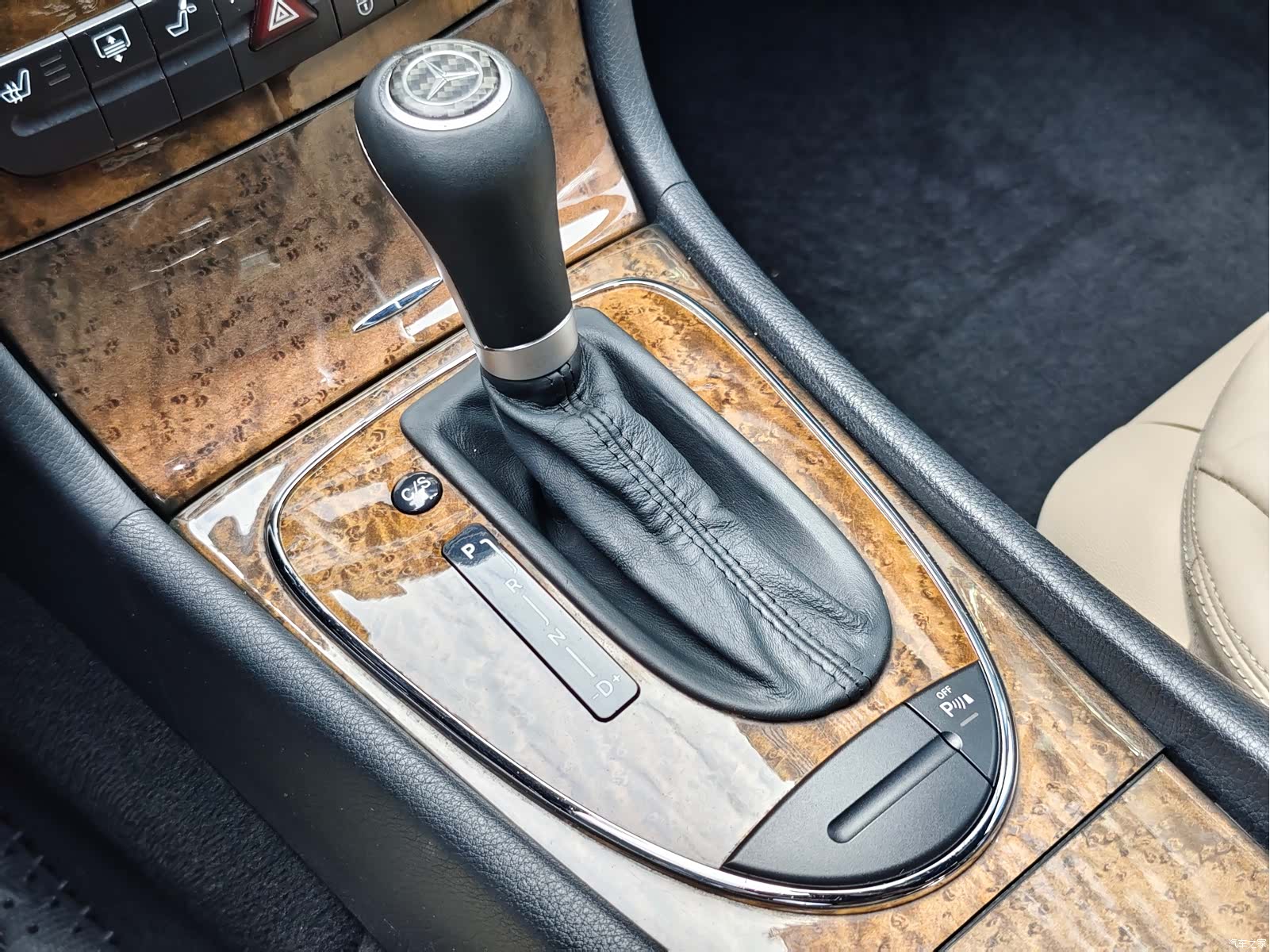 Mercedes-Benz E-Class, 2009 22