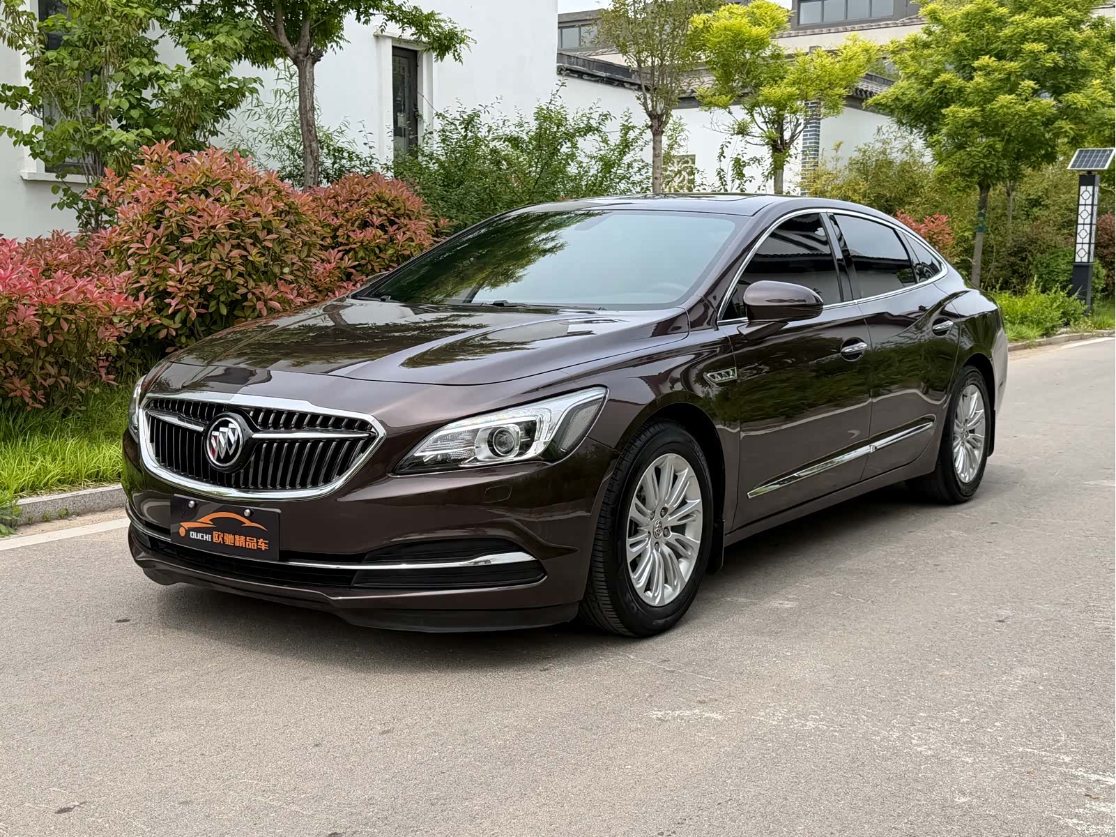 Buick LaCrosse, 2017 1