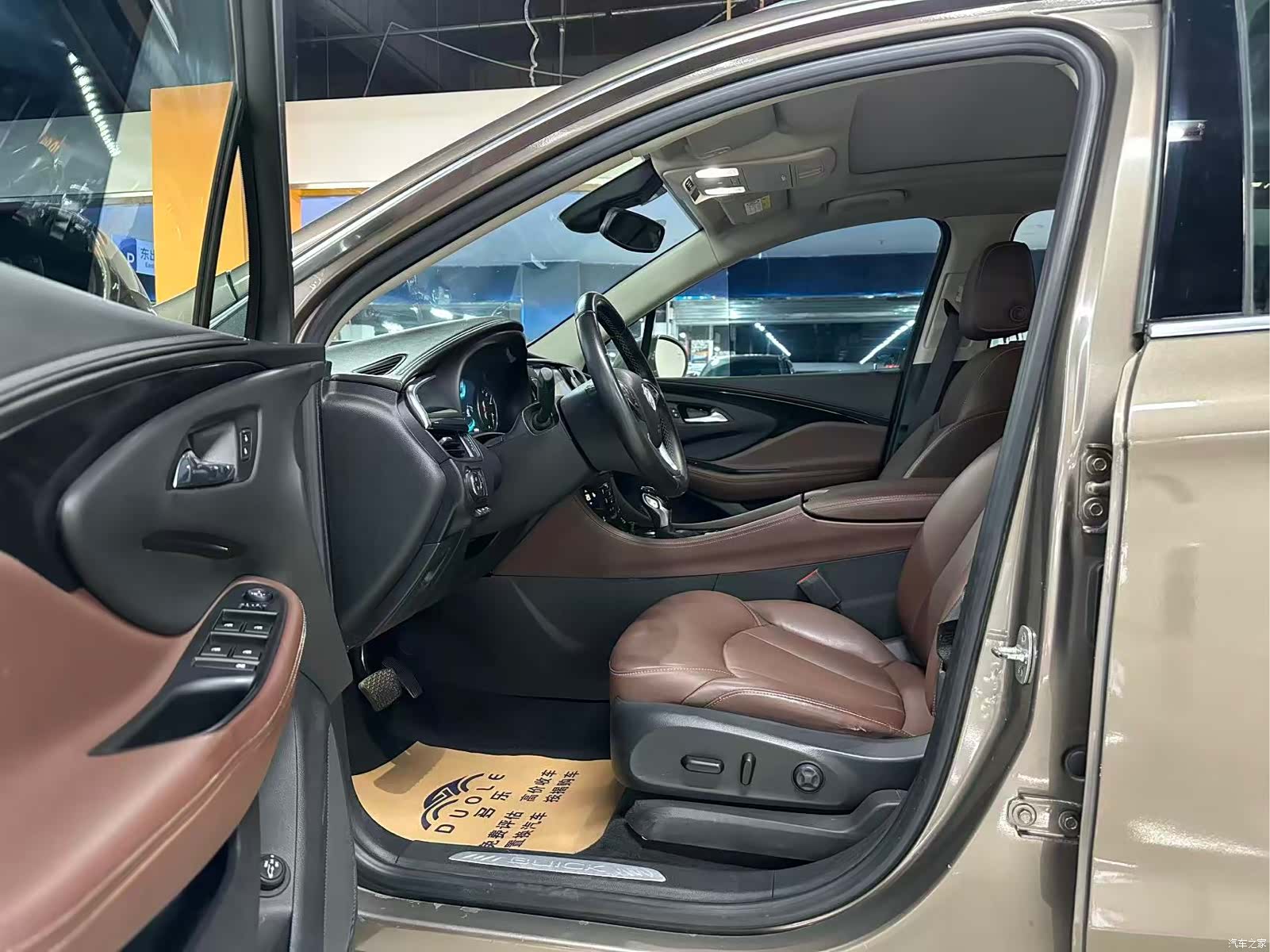 Buick Envision Plus, 2018 все фото