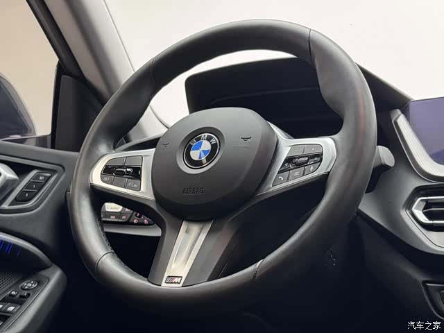 BMW 2 Series, 2023 все фото