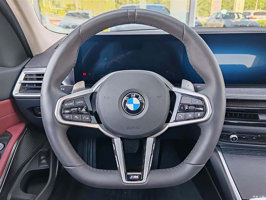 BMW 3 Series, 2025 10