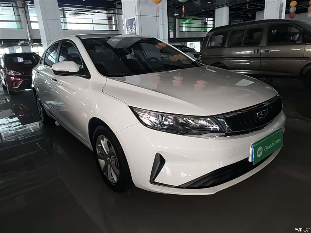 Geely Emgrand, 2020 4