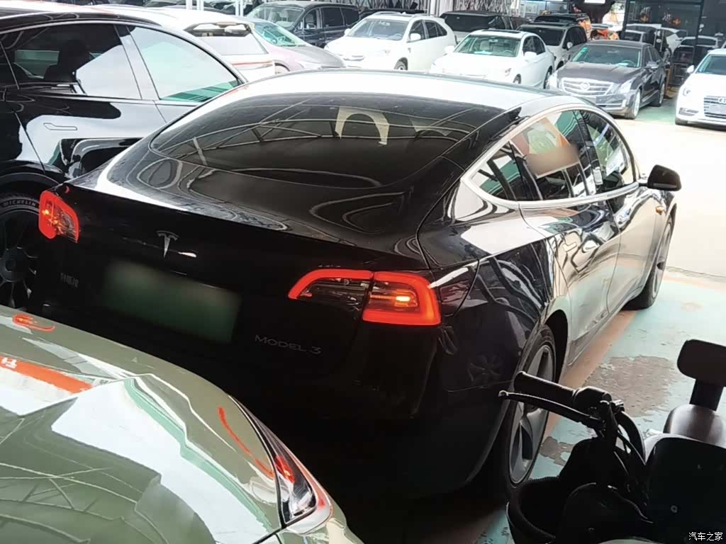 Tesla Model 3, 2020 7