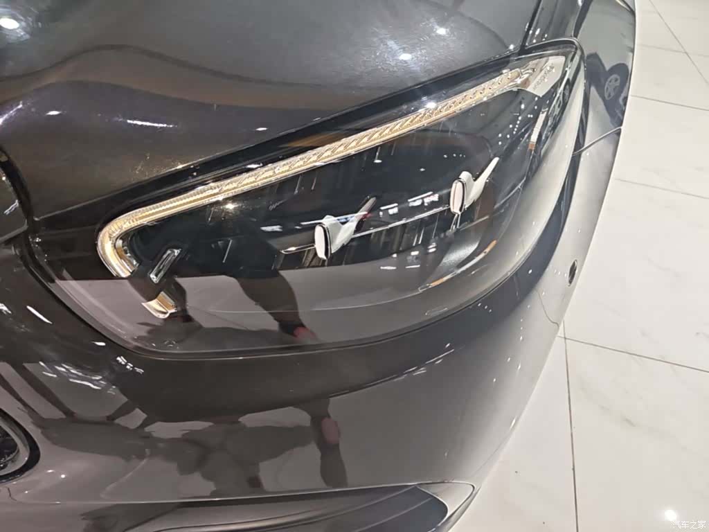 Mercedes-Benz E-Class, 2021 24