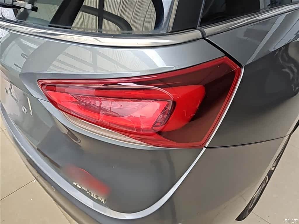 Buick GL6, 2018 8