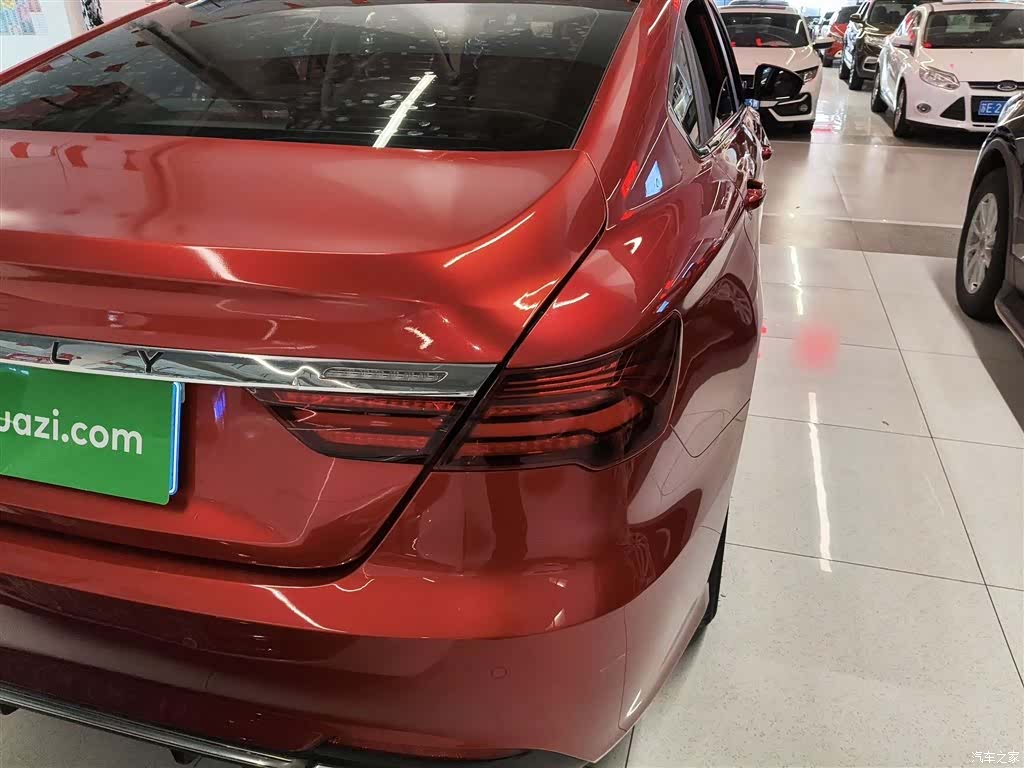 Geely Binray, 2019 8