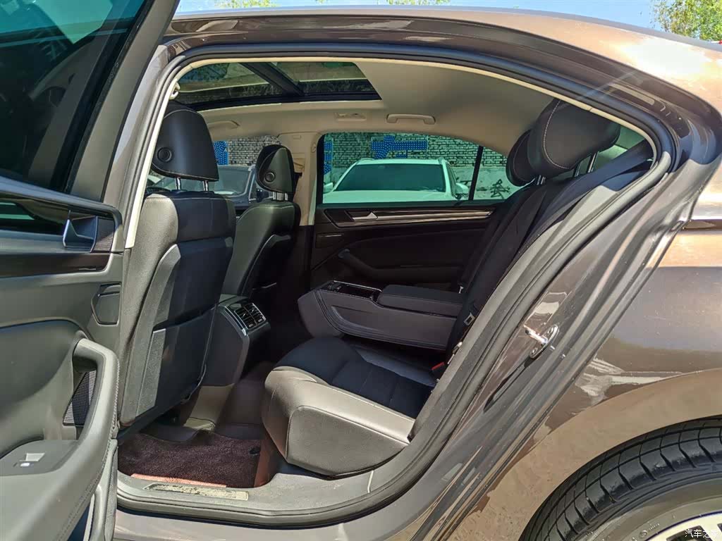 Volkswagen Phideon, 2018 10