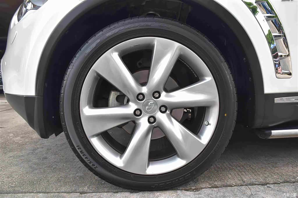 Infiniti QX70, 2015 19