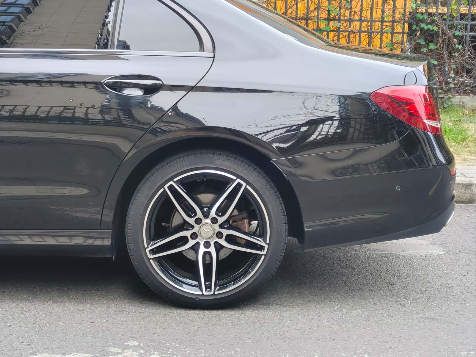 Mercedes-Benz E-Class, 2017 8