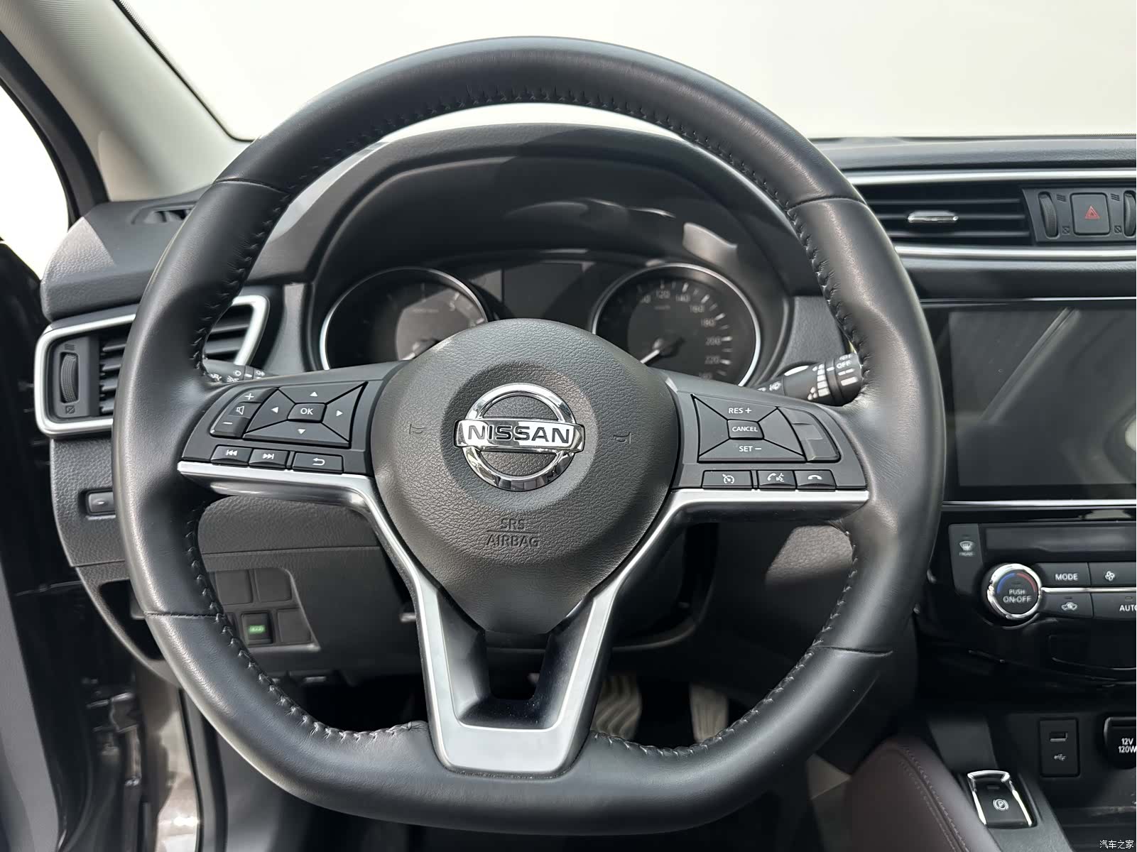 Nissan Qashqai, 2023 9