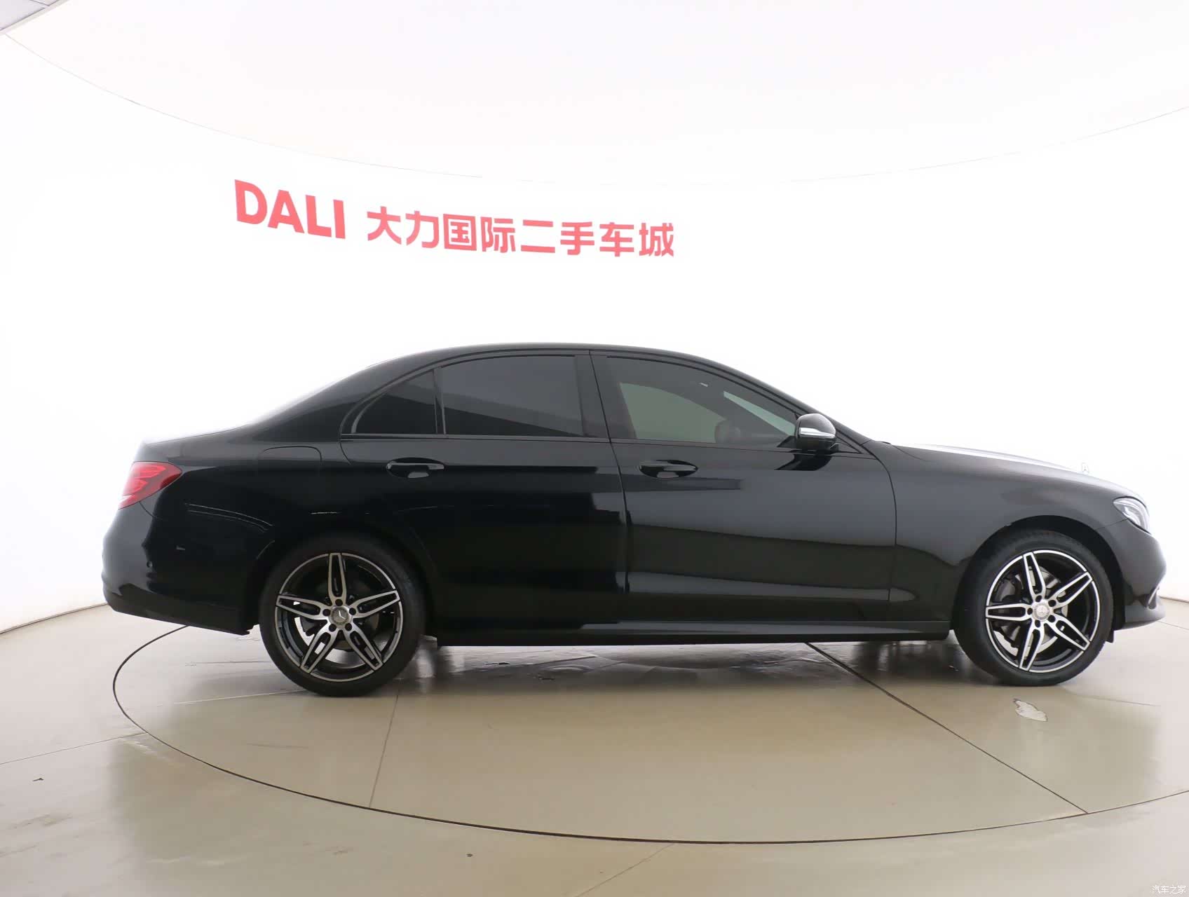 Mercedes-Benz E-Class, 2017 все фото
