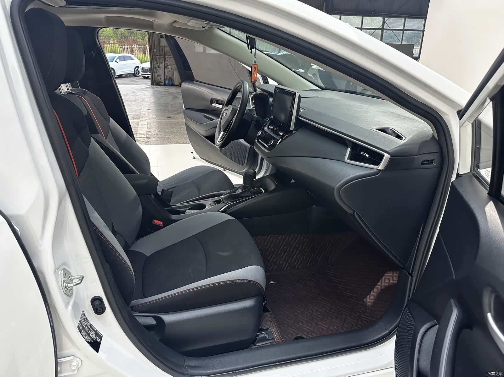 Toyota Corolla, 2023 8