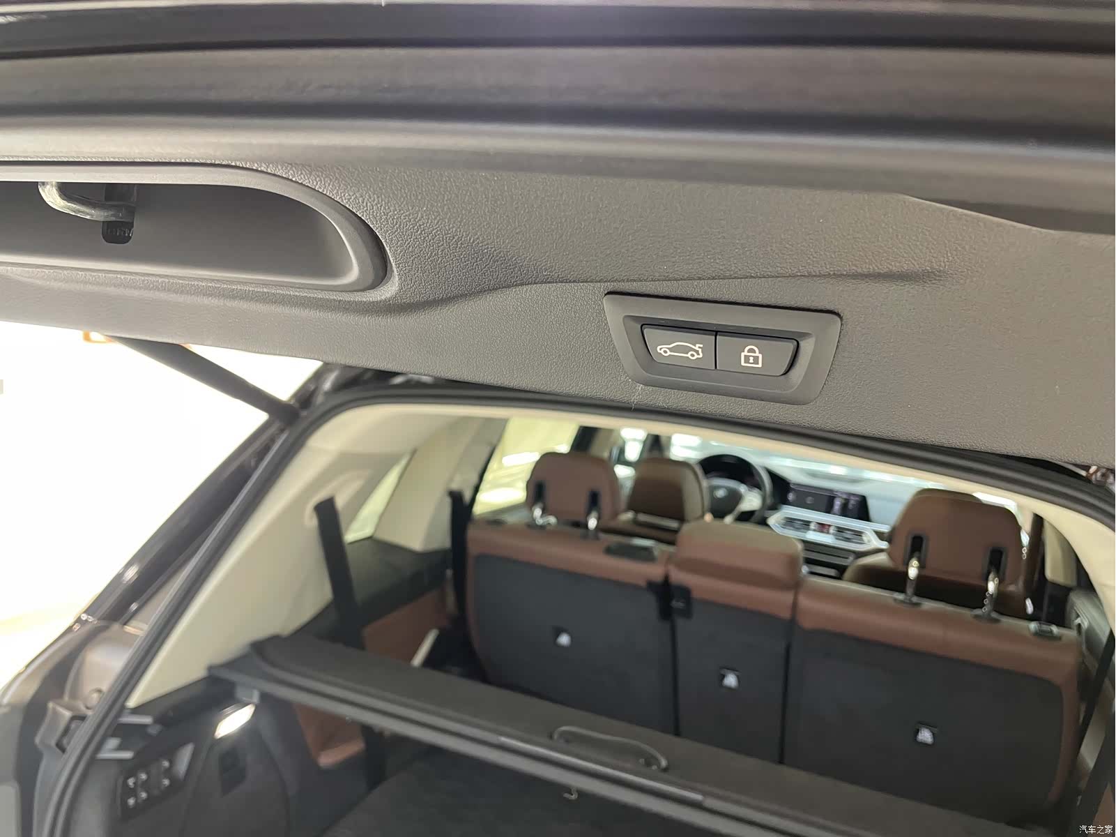 BMW X7, 2020 36