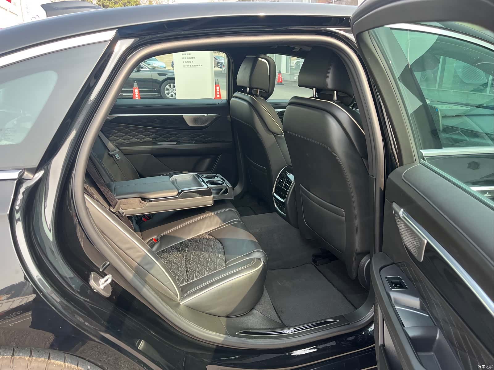 Cadillac CT6, 2025 18