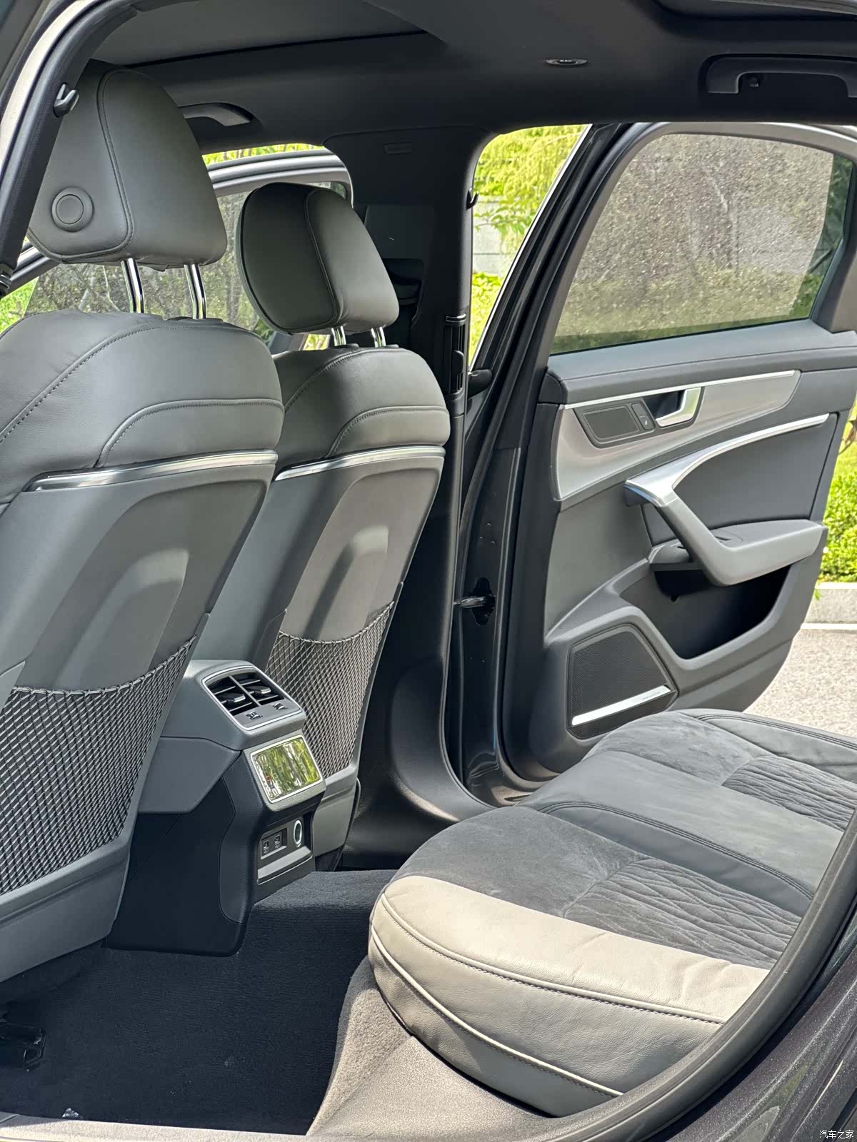 Audi A6L, 2020 6