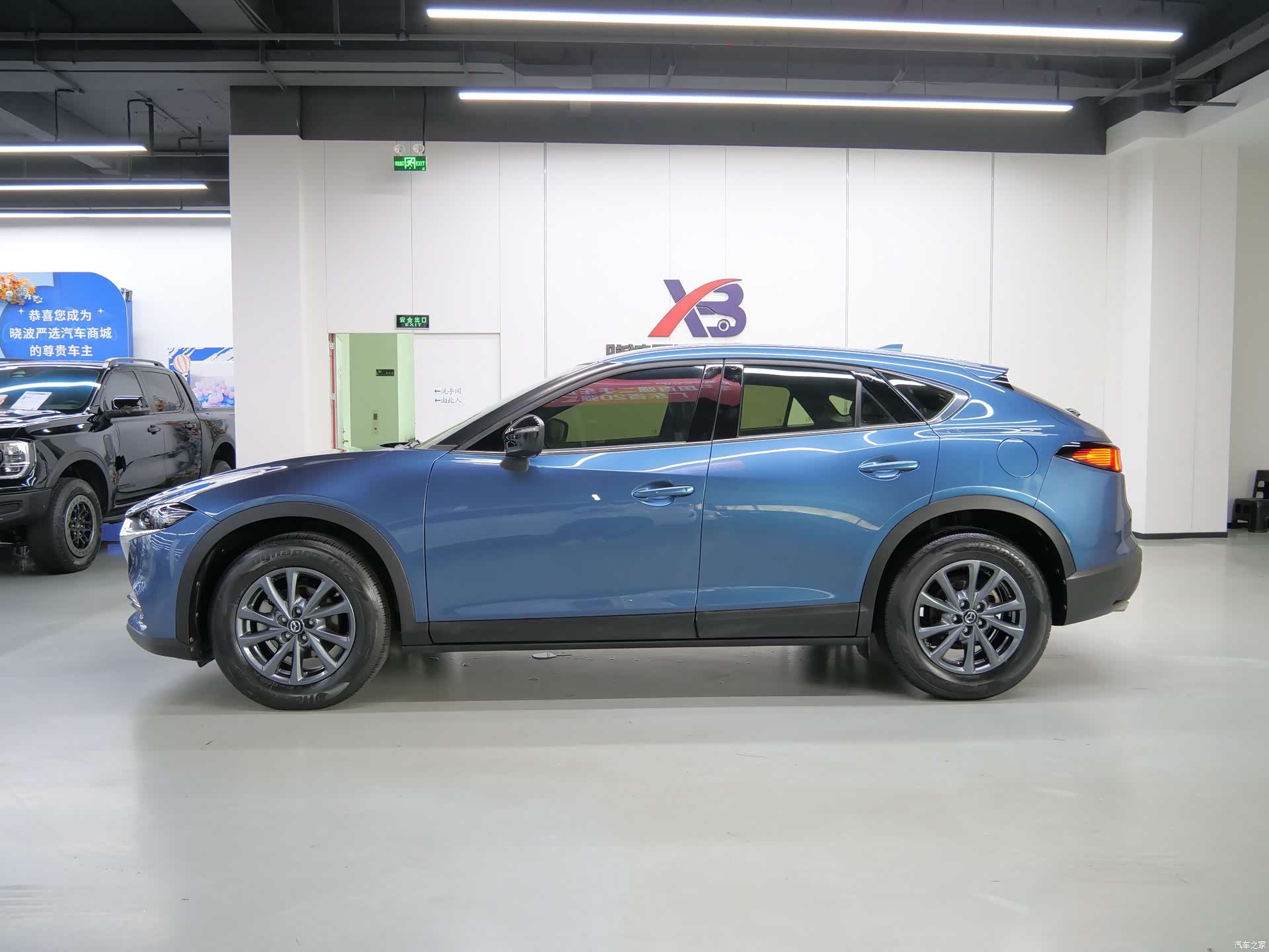 Mazda CX-4, 2022 4
