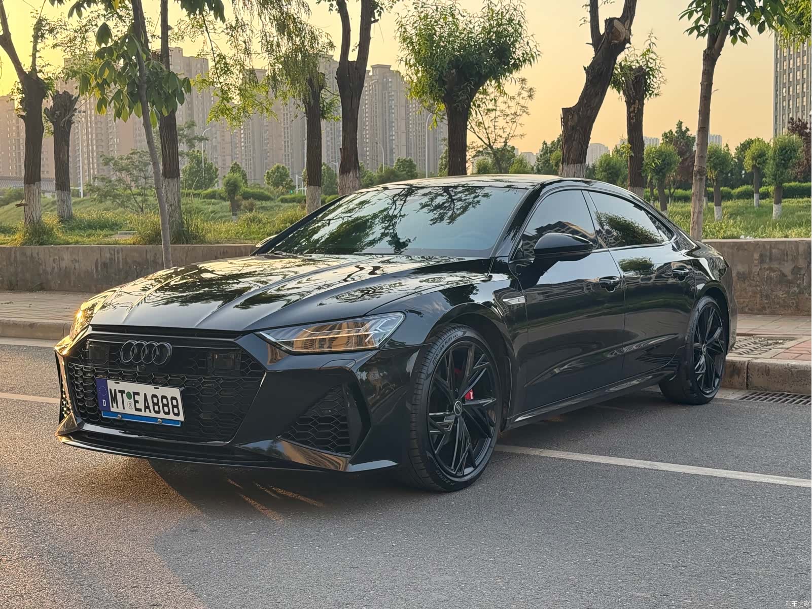 Audi A7L, 2023 1