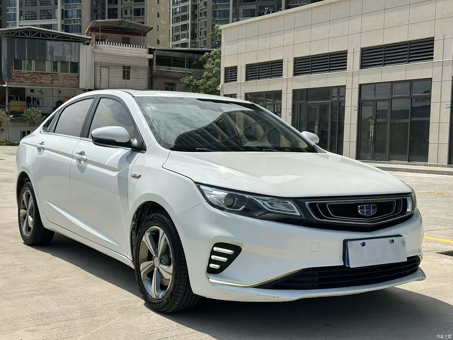 Geely Emgrand, 2018 3