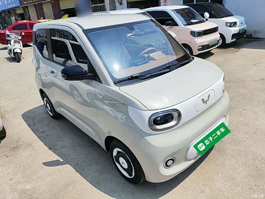 Wuling MINIEV, 2025 4