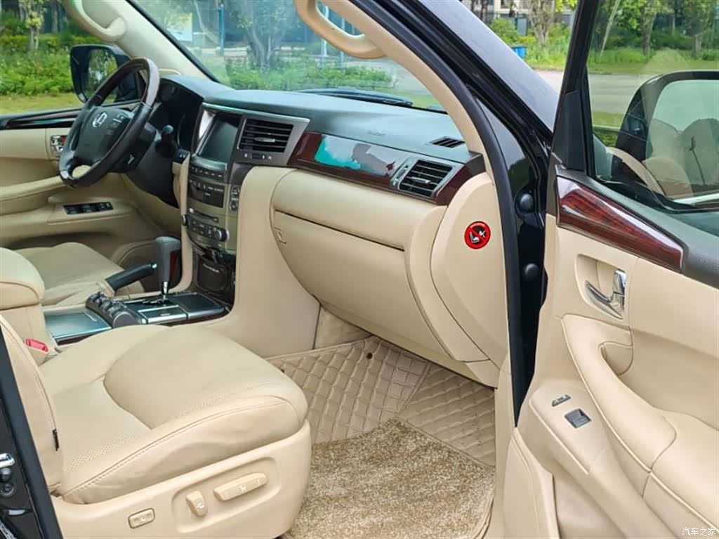 Lexus LX, 2008 12