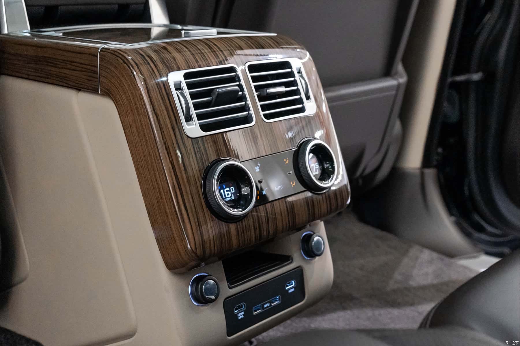 Land Rover Range Rover, 2019 14