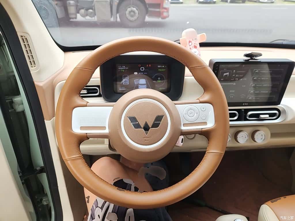 Wuling MINIEV, 2024 11