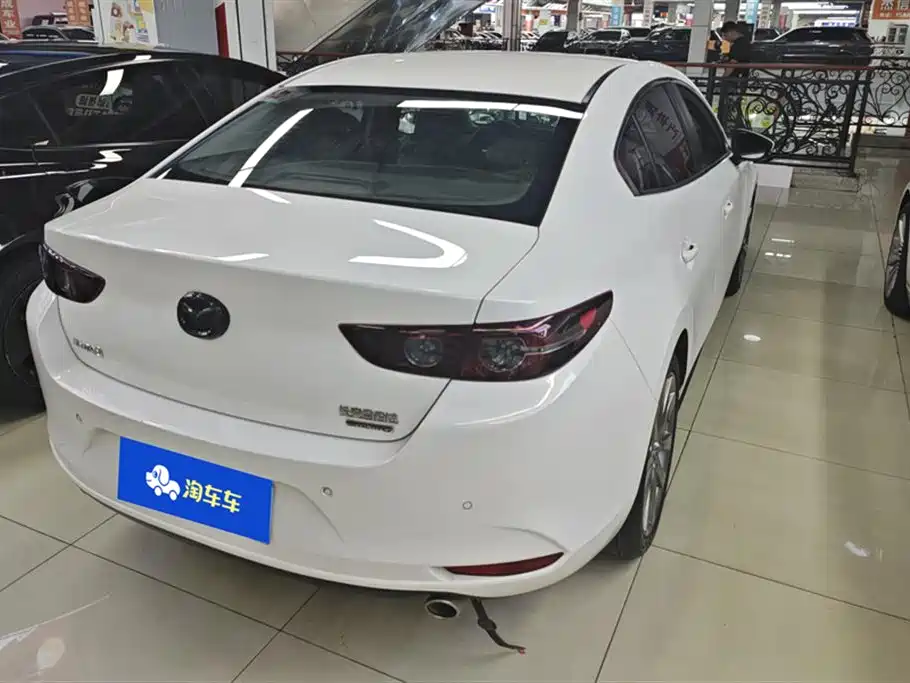 Mazda 3 Angkesaila