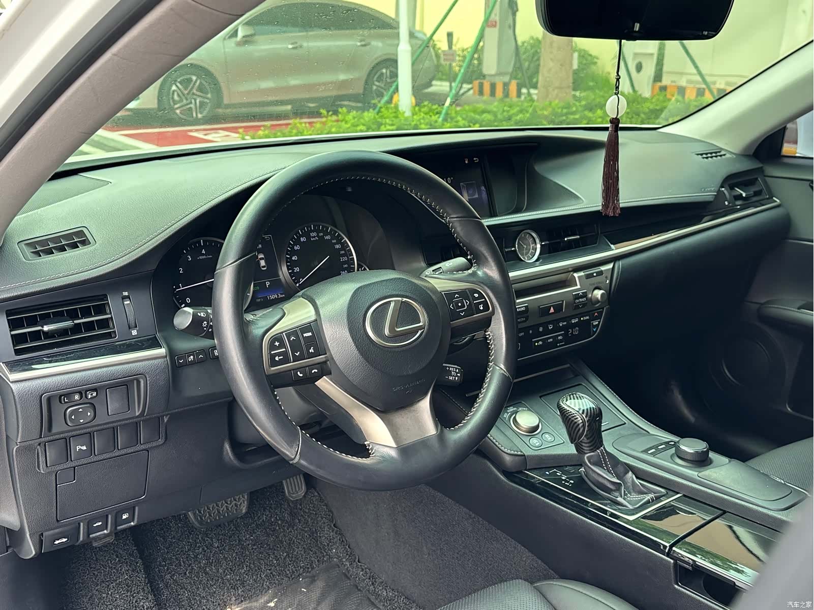 Lexus ES, 2015 6