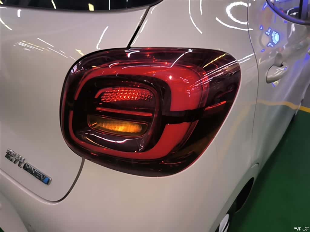 Wuling MINIEV, 2026 8