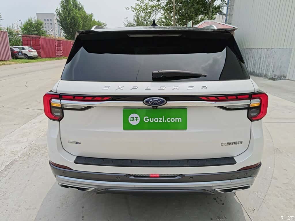 Ford Explorer, 2023 6