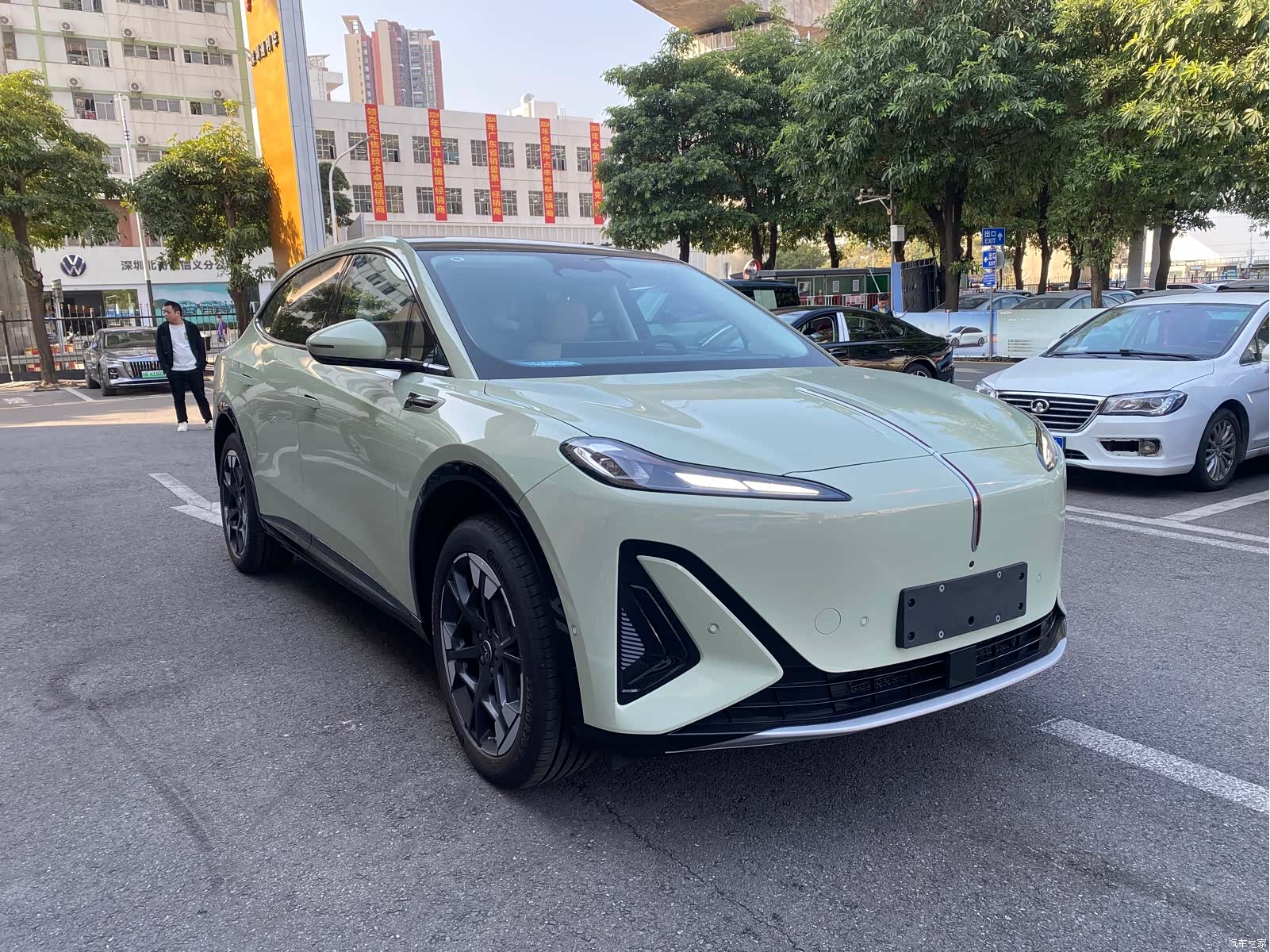 Hongqi 06, 2026 3